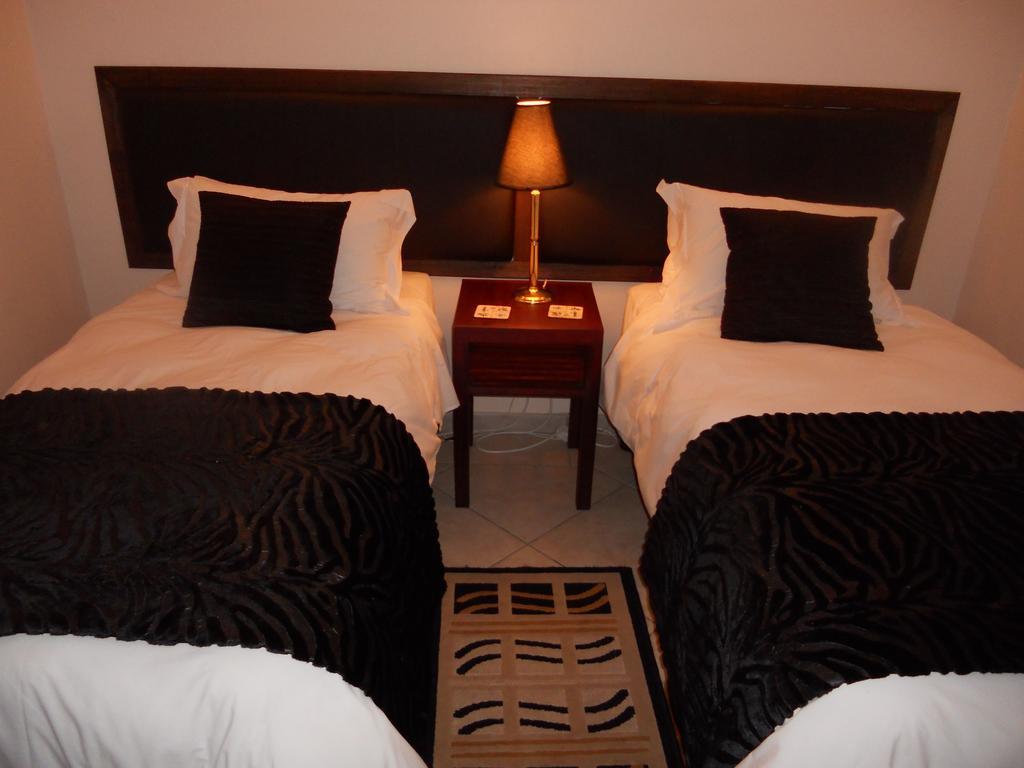 Magaliqua Guest House Noordheuwel Extérieur photo