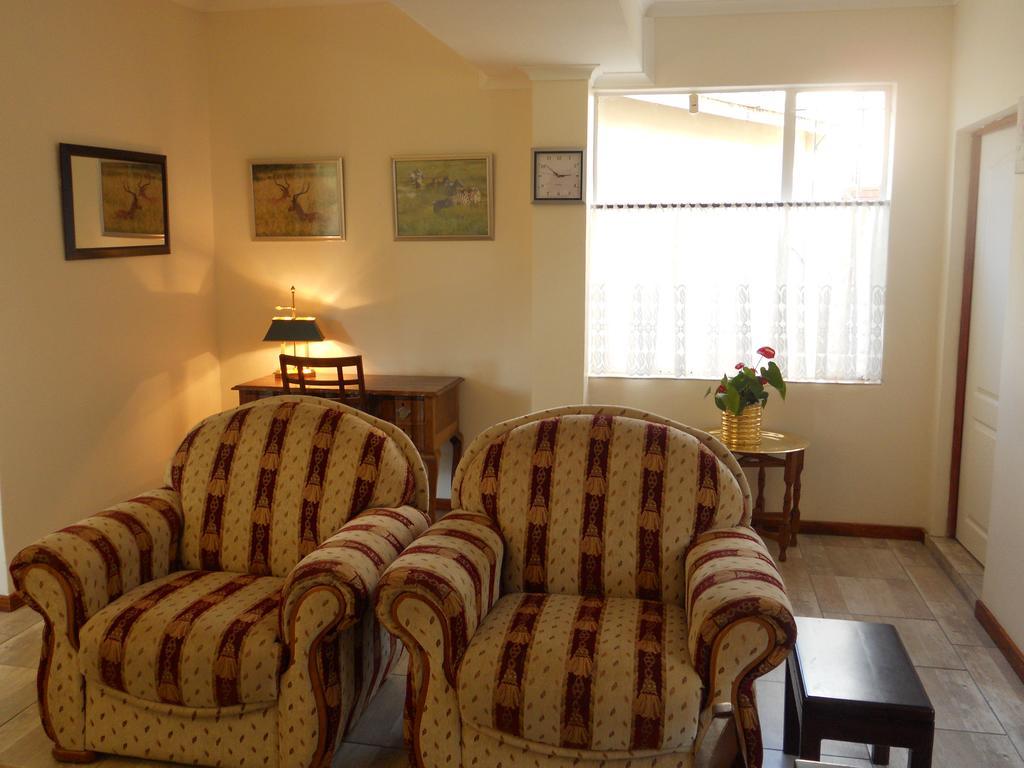 Magaliqua Guest House Noordheuwel Extérieur photo