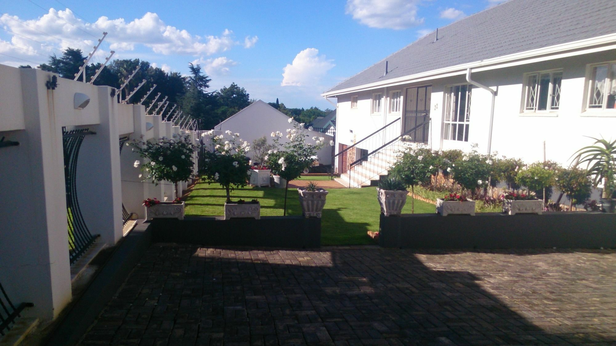Magaliqua Guest House Noordheuwel Extérieur photo